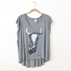 grey shirt with a skull, snake and roses